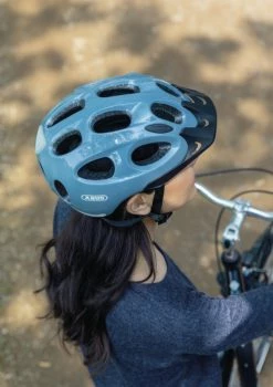 Abus Hjelm Youn-I Ace L/56-61cm – Blank Glacier Blue -cykel butik crs media 9275